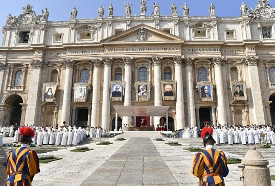 Canonización de Pablo VI, Mons. Óscar Romero y otros cinco beatos