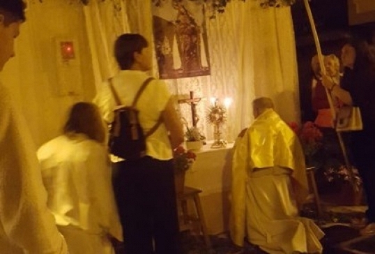 La Adoración Nocturna celebra la Vigilia de Espigas en Molinaseca