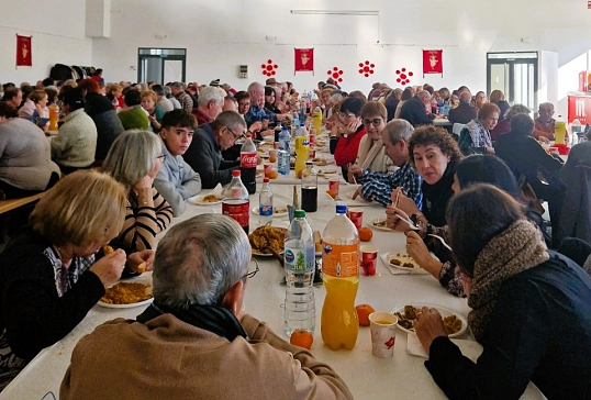 COMIDA SOLIDARIO- BENÉFICA DE CARITAS DE LA UPA RIVAS DEL SIL