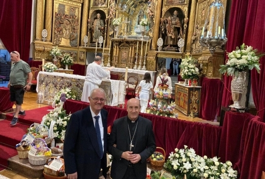 DÍA DE LA ENCININA EN PONFERRADA EN RECUERDO DE LOS MÁS DESFAVORECIDOS